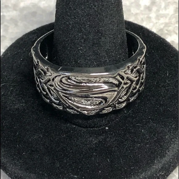 *HOST PICK *Mens plated SUPERMAN ring -10 - Picture 4 of 9